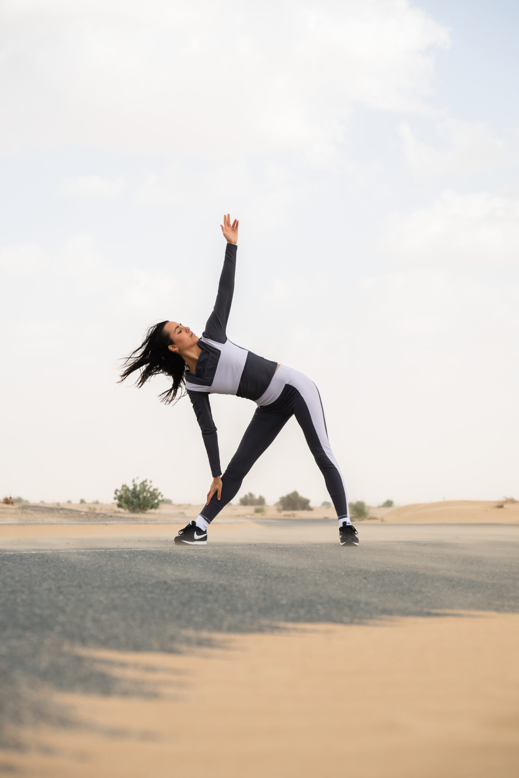 Paneled shape leggings - Image 5